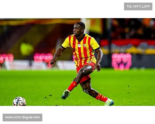 朗斯1-0欧塞尔，以1分优势领跑法甲积分榜