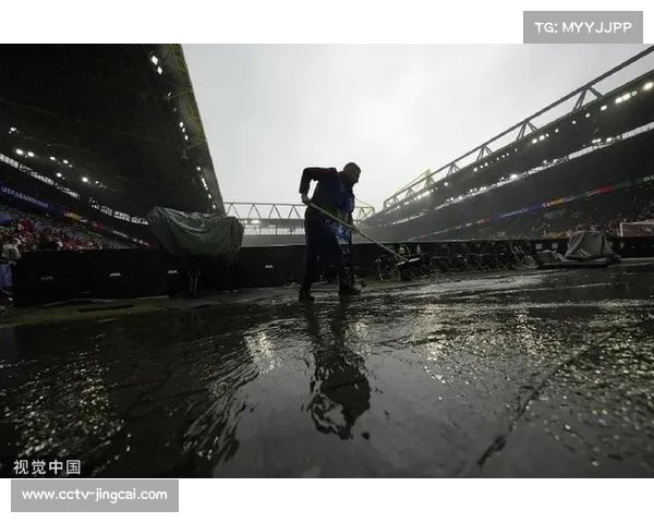 多特蒙德伊杜纳信号公园球场完成灯光系统升级，为夜场比赛提供更佳视觉条件